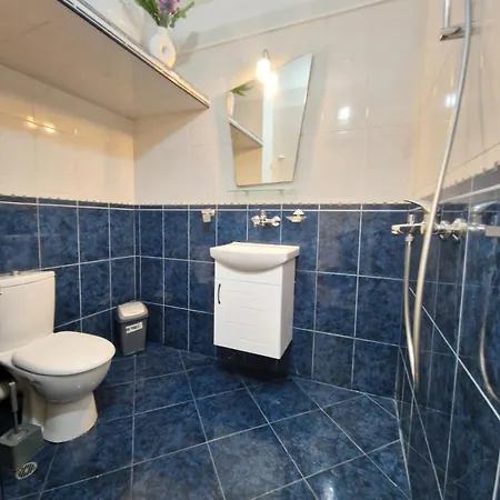 Lazur Sea Garden 2 Apartamento *